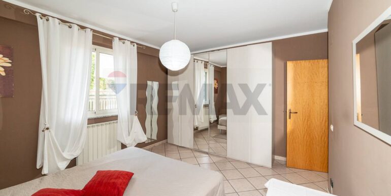 20250902192251-977306-17