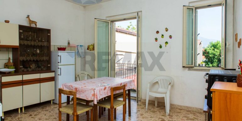 2025090301156-976731-17