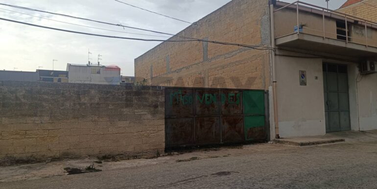 20250903150329-977464-5