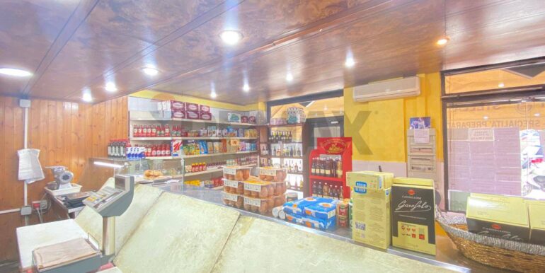 20250903160103-977422-11