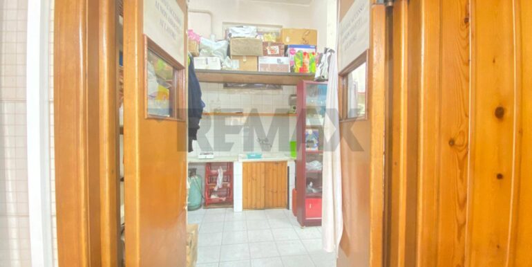 20250903160105-977422-12