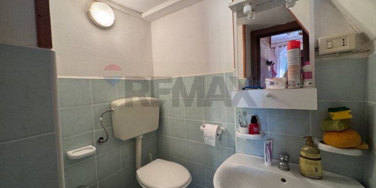 20250903184149-977678-8