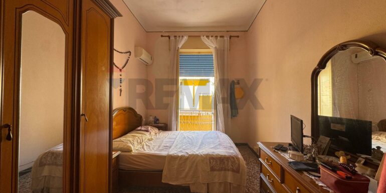 20250903184155-977678-10