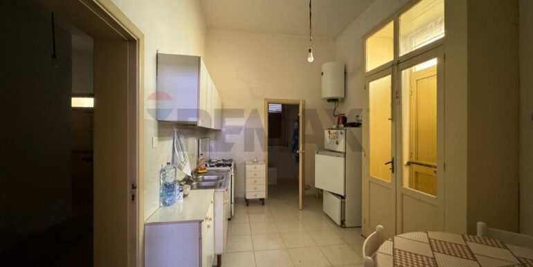 2025090395749-977335-12