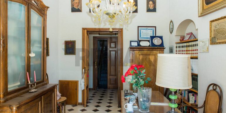 20250904125131-977981-14