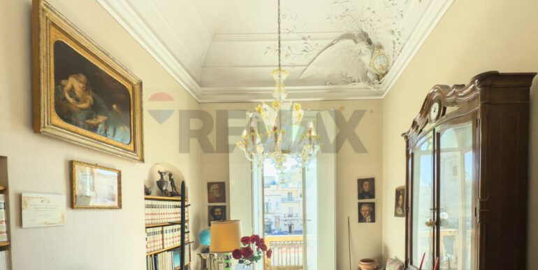 20250904125138-977981-16