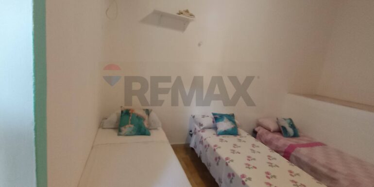 20250904165239-978021-13