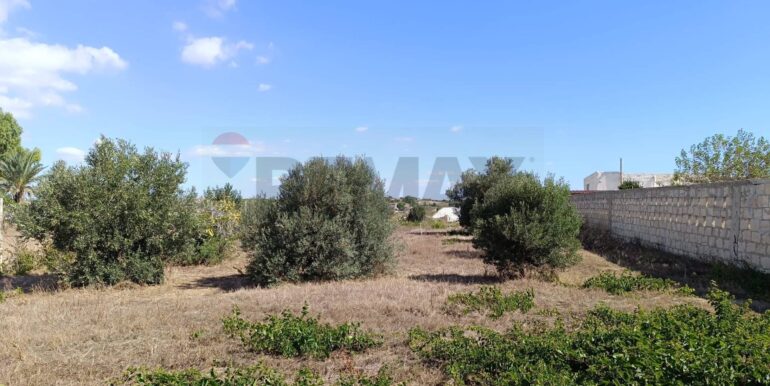 20250904175933-978037-6