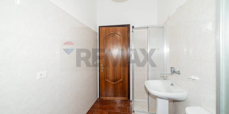 20250904182610-978028-18