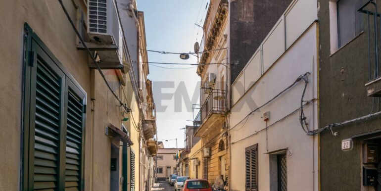 20250904191134-977982-13