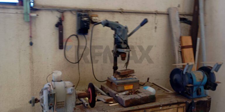 20250904195226-976678-14