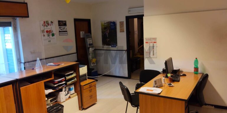 2025090491910-975355-11