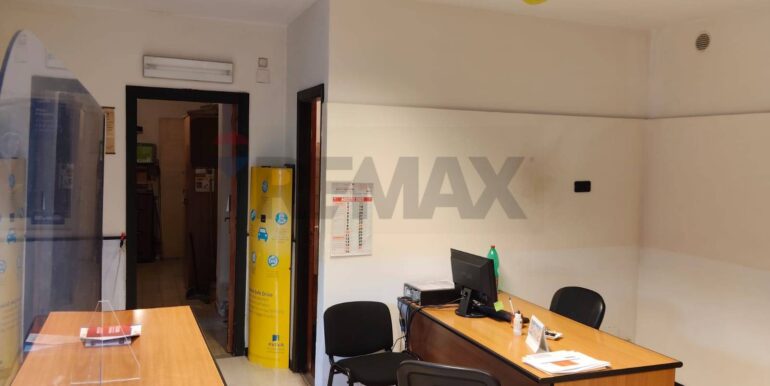 2025090491916-975355-13