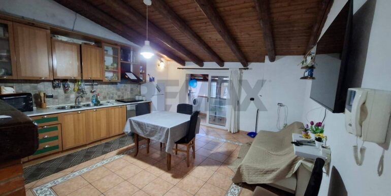 20250905121037-973920-11