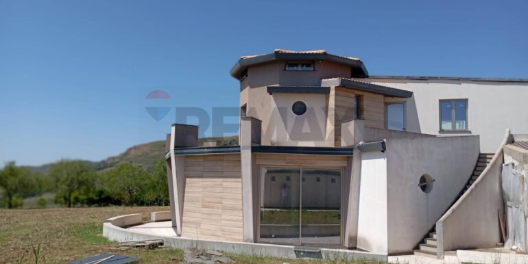 20250905191447-979238-1