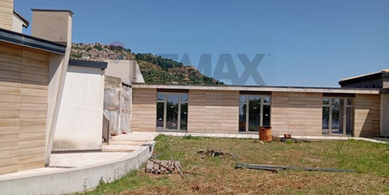 20250905191455-979238-3