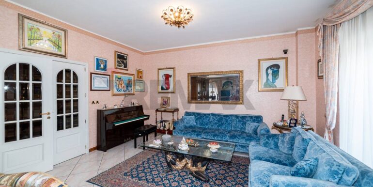 20250908115338-979807-4