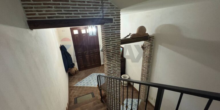 20250908120829-979806-8