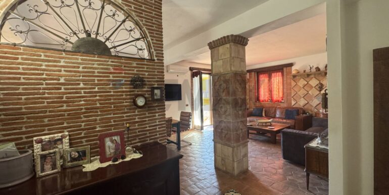 20250908120834-979806-10