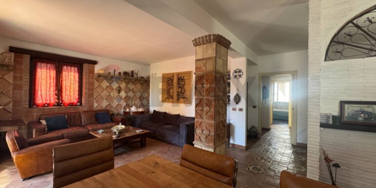 20250908120850-979806-15