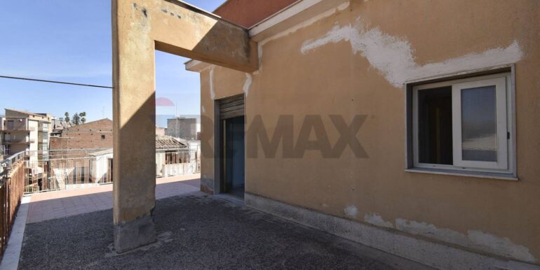 20250909120143-980022-11