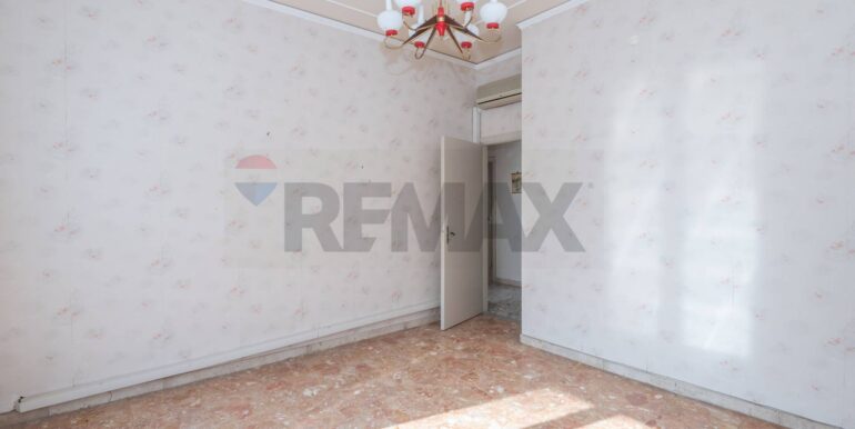 2025090994244-977945-7