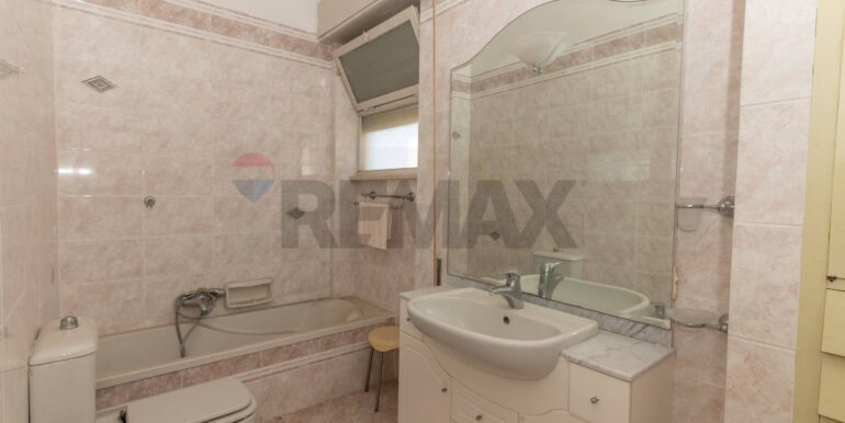 2025090994315-977945-15