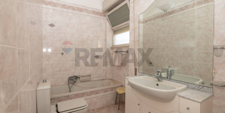 2025090994319-977945-16