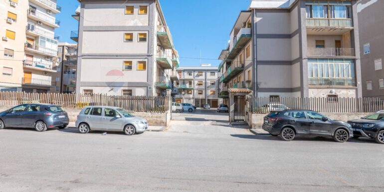 2025090994418-977945-27