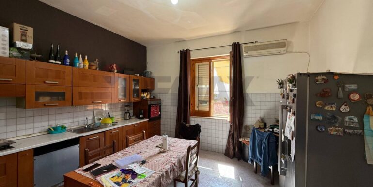 20250910103404-981168-10