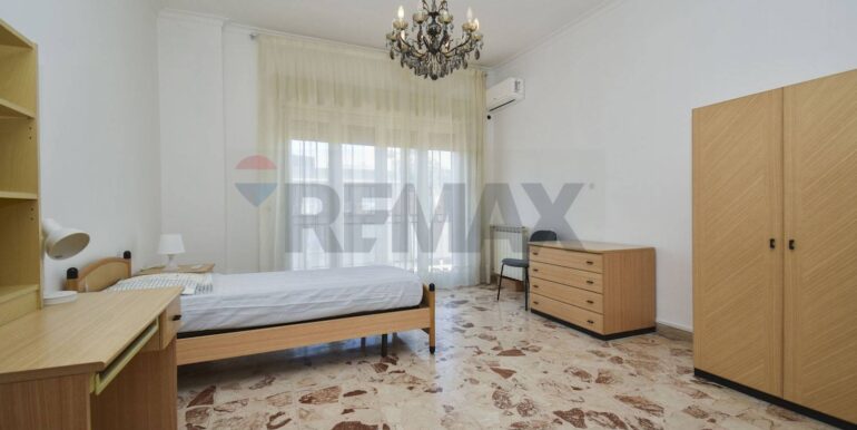 20250910171909-981185-7