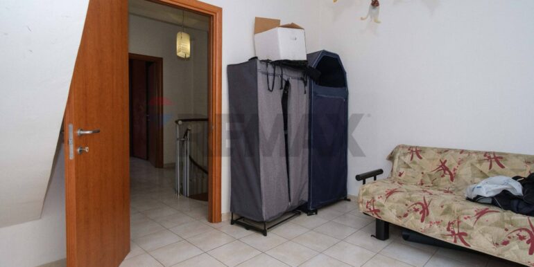 20250910185448-981328-12