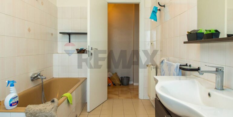 20250911224838-971096-29