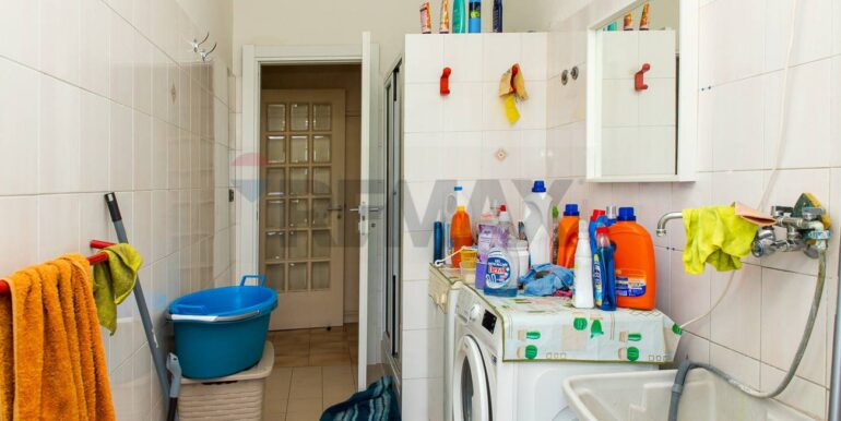 20250911224930-971096-43