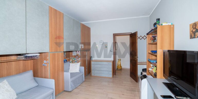 2025091271400-981293-16