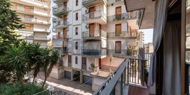 2025091271517-981293-27