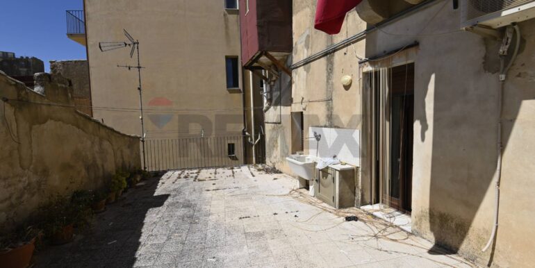 2025091293750-982549-0