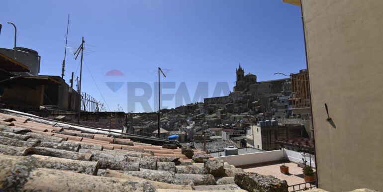 2025091293750-982549-3