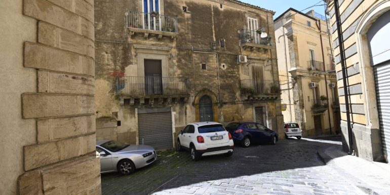 2025091293753-982549-24