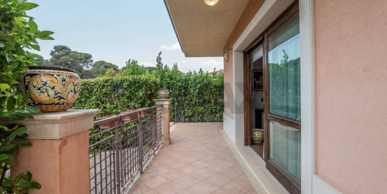 20250913104402-977986-16