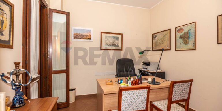 20250913104623-977986-64