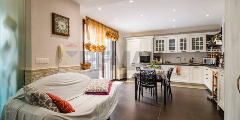 20250915111537-983032-12