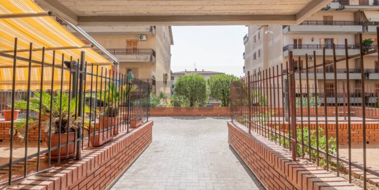 20250915125359-977702-10