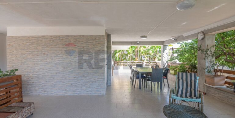 20250915142224-977999-11