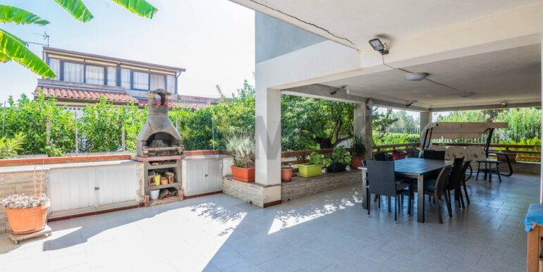 20250915142246-977999-15