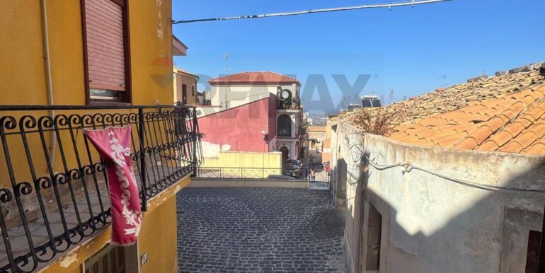 20250915160206-983242-4