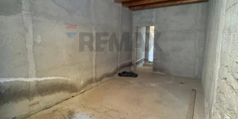 20250915160240-983242-12