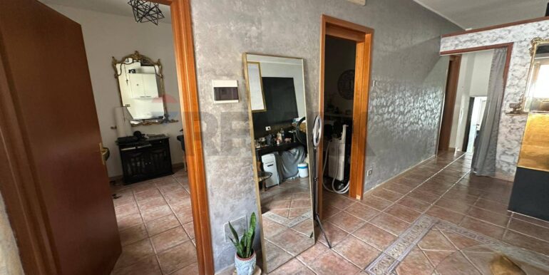 20250915194446-983371-2