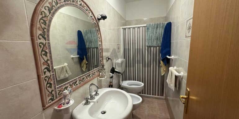 20250915194539-983371-23