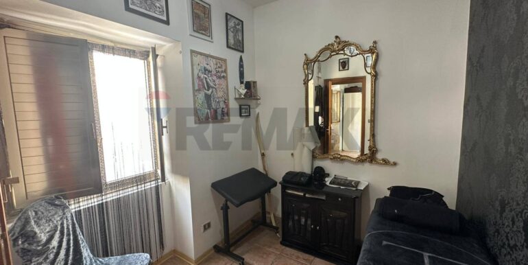 20250915194600-983371-29